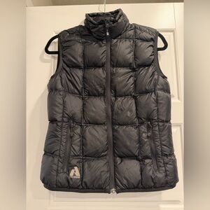 Eddie Bauer First Ascent 800 Fill Power Down Filled Vest Women Outdoor Adventure